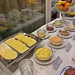 Penta Lux Hotel