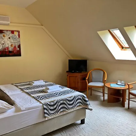 Penta Lux Hotel 3*